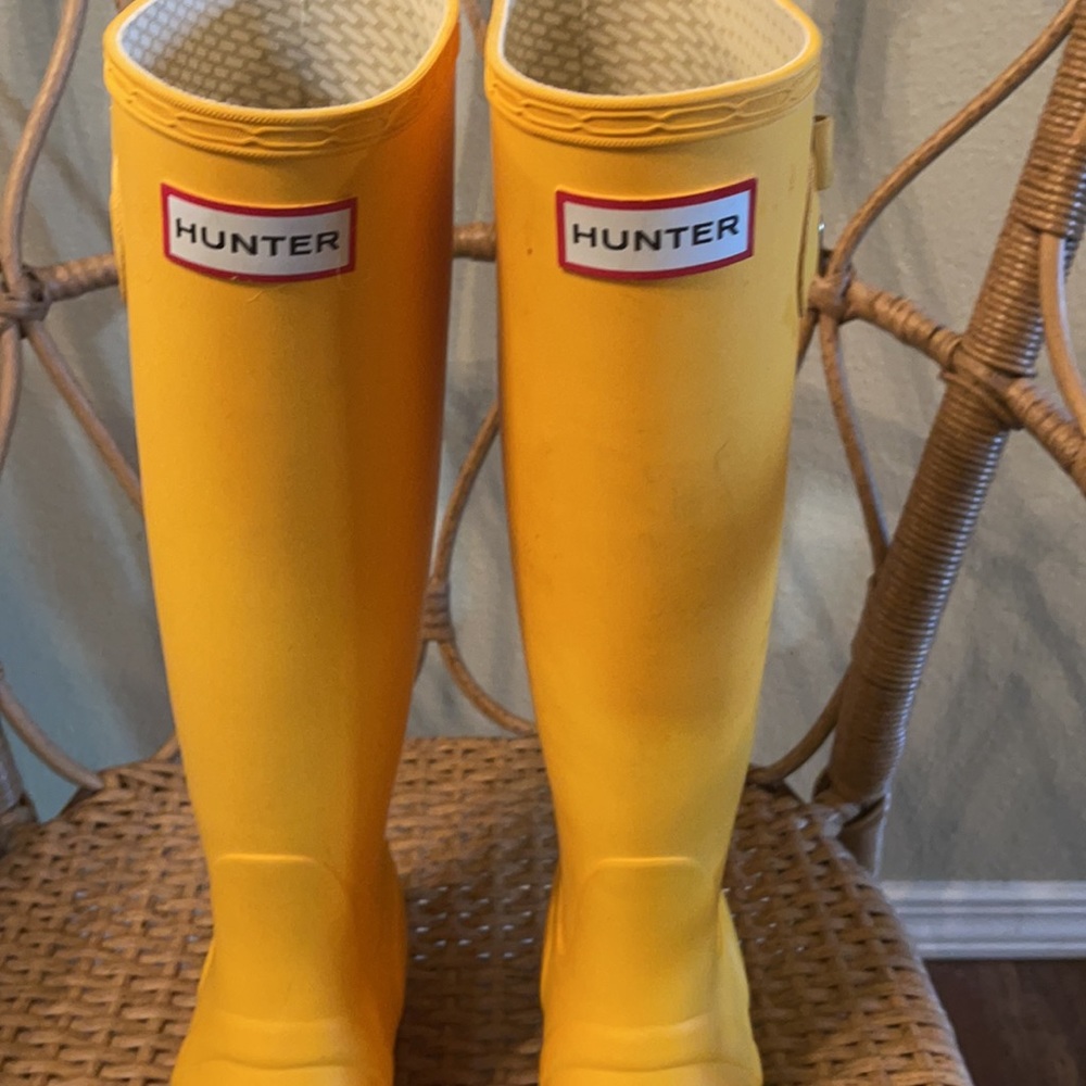 hunter rain boots - Picture 3 of 4